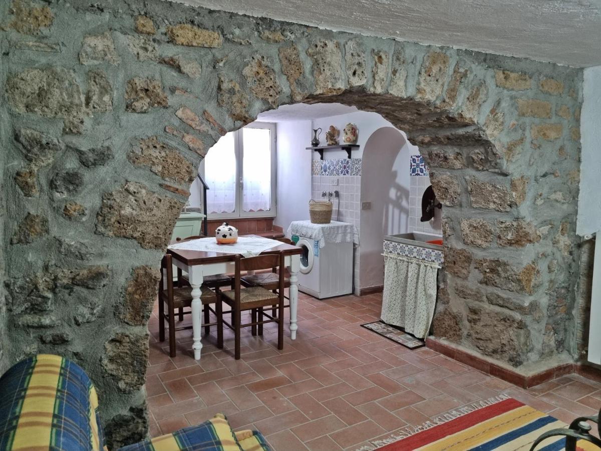 Casa Vacanze Nives Tuscania Buitenkant foto