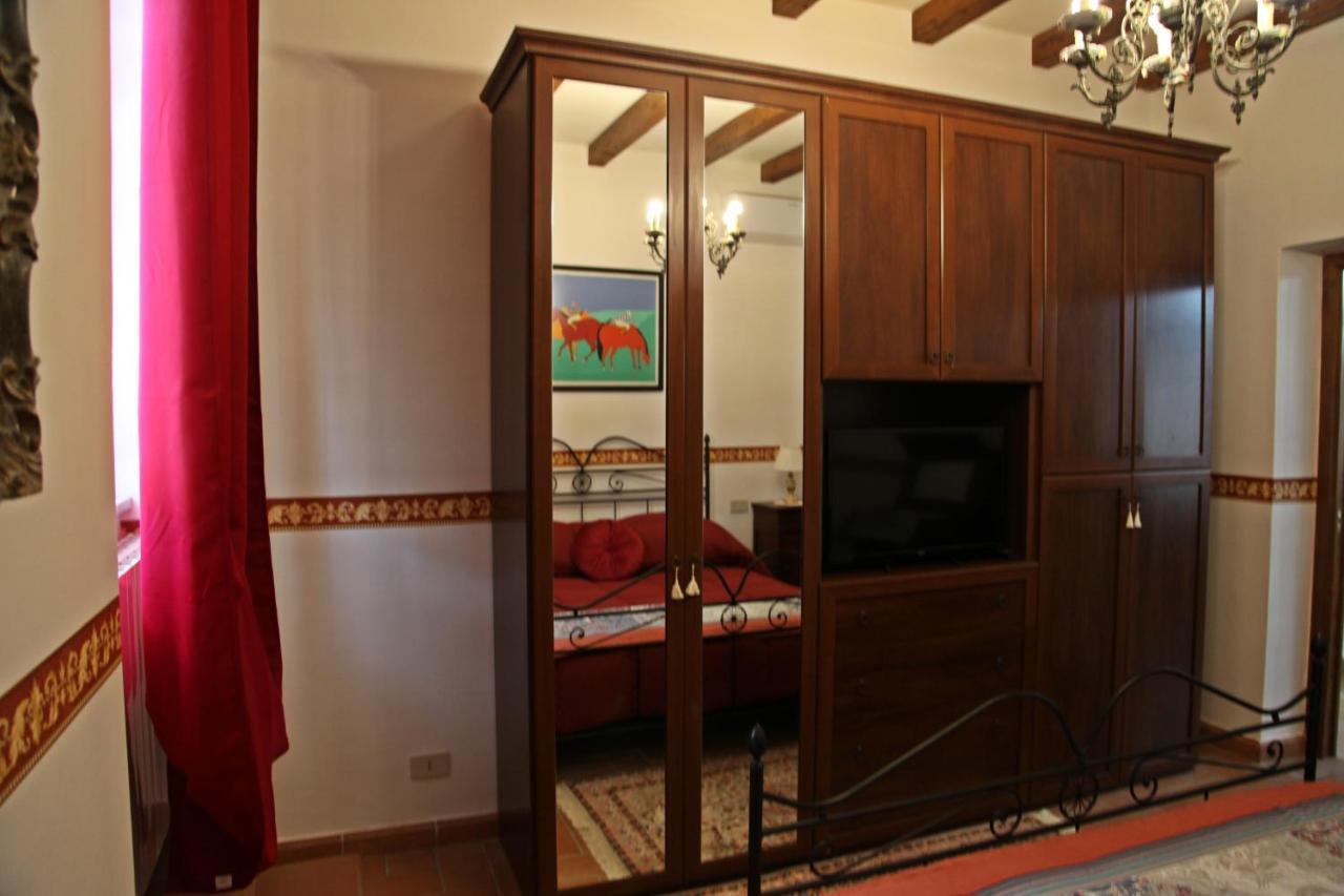 Casa Vacanze Nives Tuscania Buitenkant foto