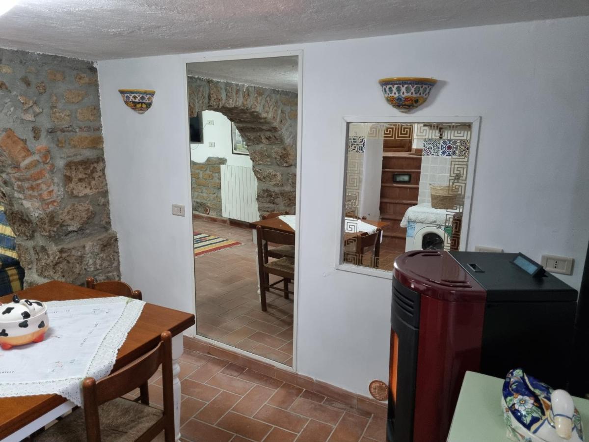 Casa Vacanze Nives Tuscania Buitenkant foto
