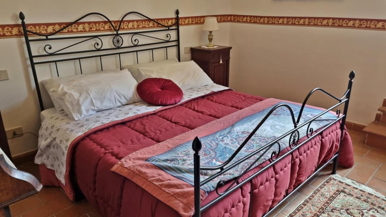 Casa Vacanze Nives Tuscania Buitenkant foto
